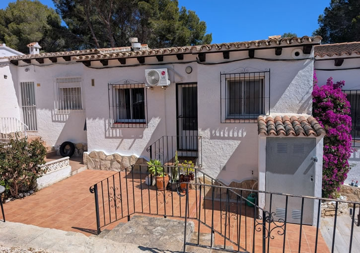 Moraira 2 Bedroom Bungalow
